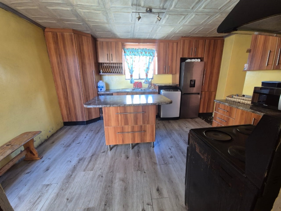 3 Bedroom Property for Sale in Zwide Eastern Cape